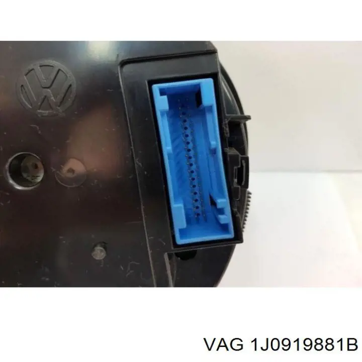 Приборная доска (щиток приборов) VAG 1J0919881B цена, от 22.98 USD