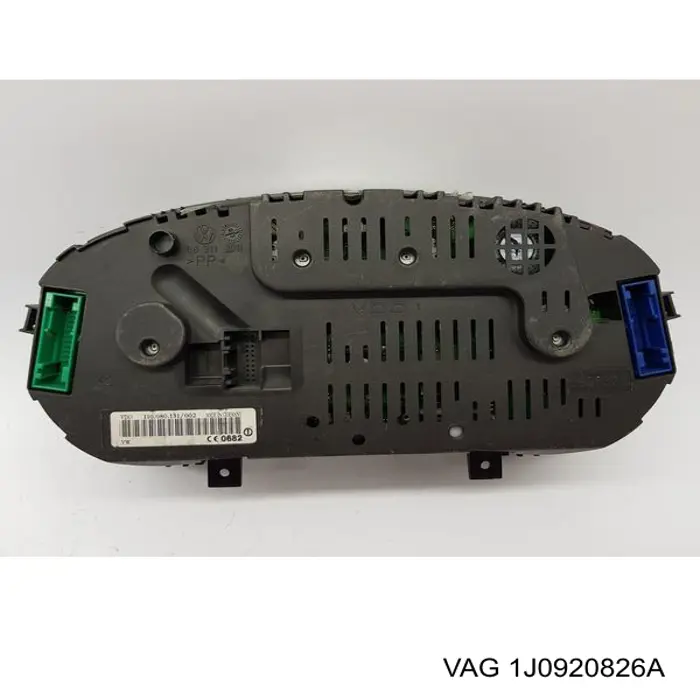 Приборная доска (щиток приборов) VAG 1J0920826AX цена, от 98.76 USD