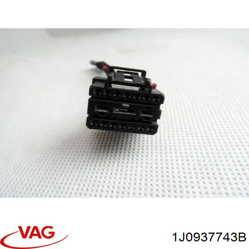 Купить 1J0937743B VAG 