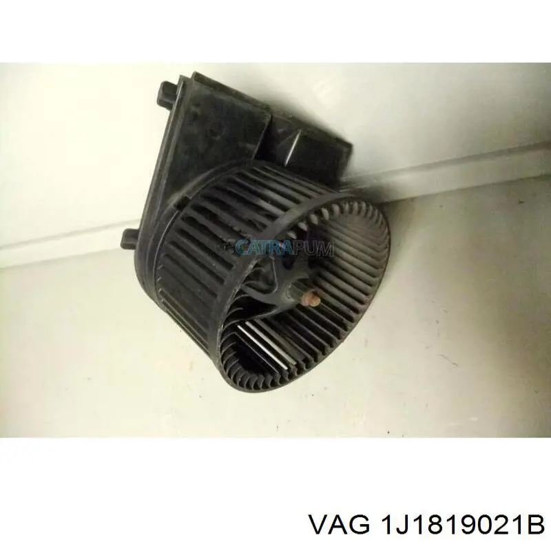 Мотор вентилятора печки (отопителя салона) VAG 1J1819021B цена, от 19.77 USD