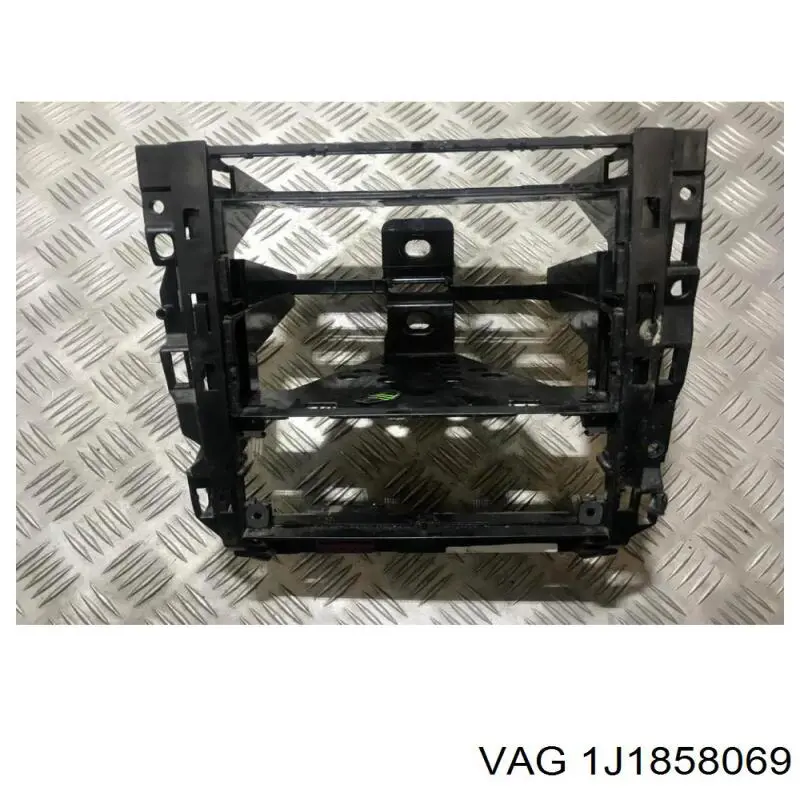 1J1858069 VAG 