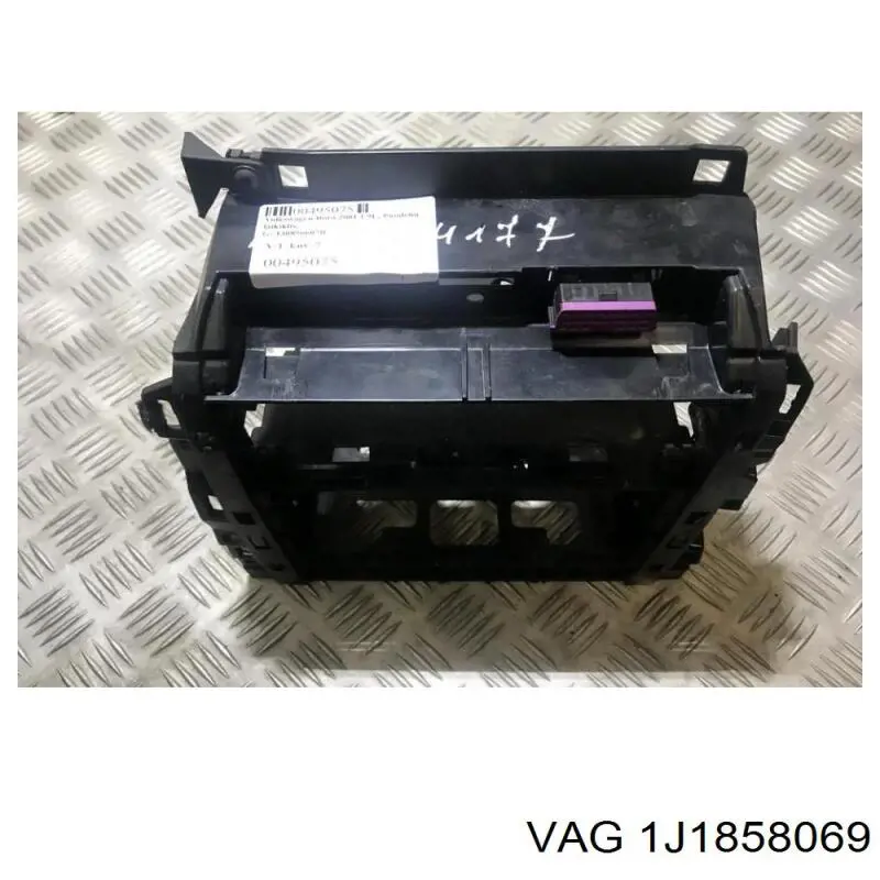  1J1858069 VAG