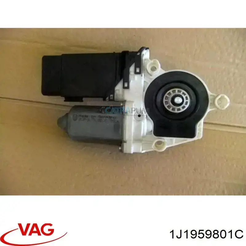 Мотор стеклоподъемника двери передней, левой VAG 1J1959801C