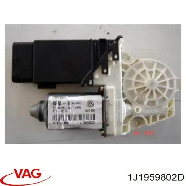 Мотор стеклоподъемника двери передней правой VAG 1J1959802D цена, от 11.29 USD