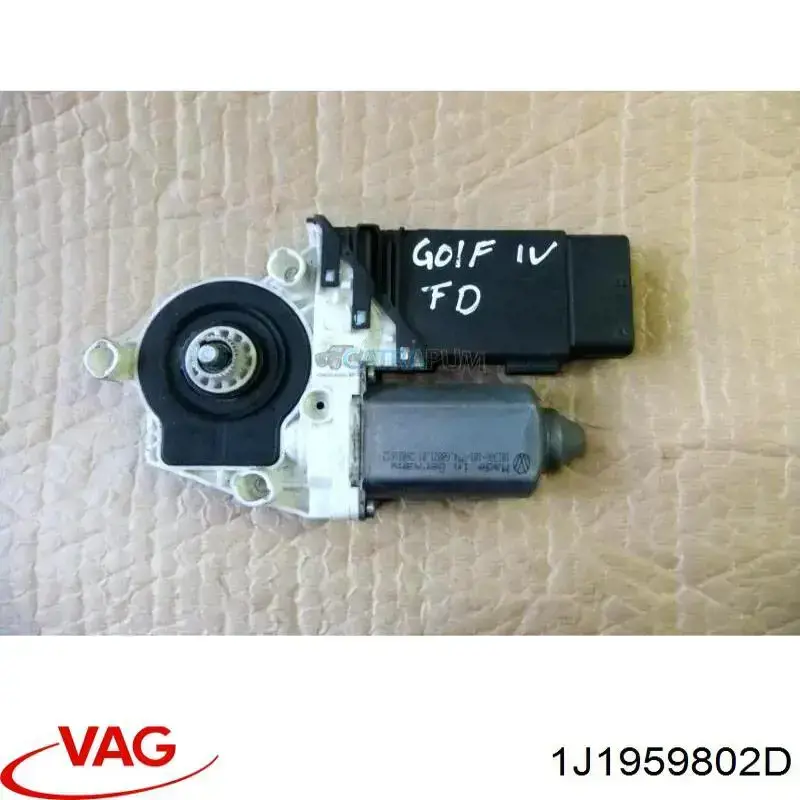 Мотор стеклоподъемника двери передней правой 1J1959802D VAG