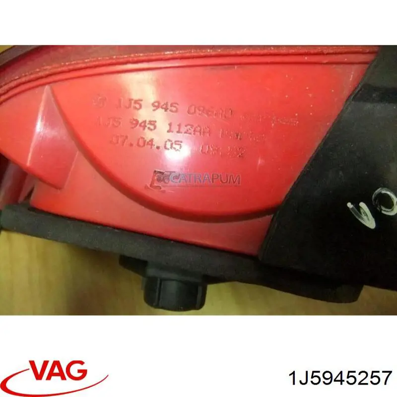 1J5945257 VAG Цоколь (патрон) заднего фонаря