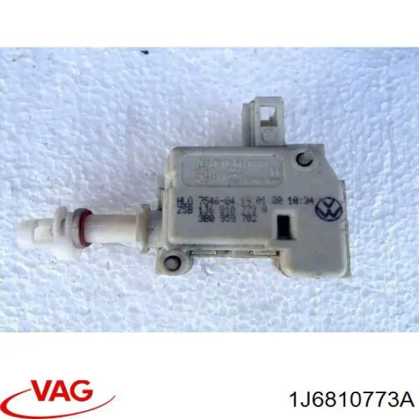  VAG 1J6810773A цена, от 7.88 USD