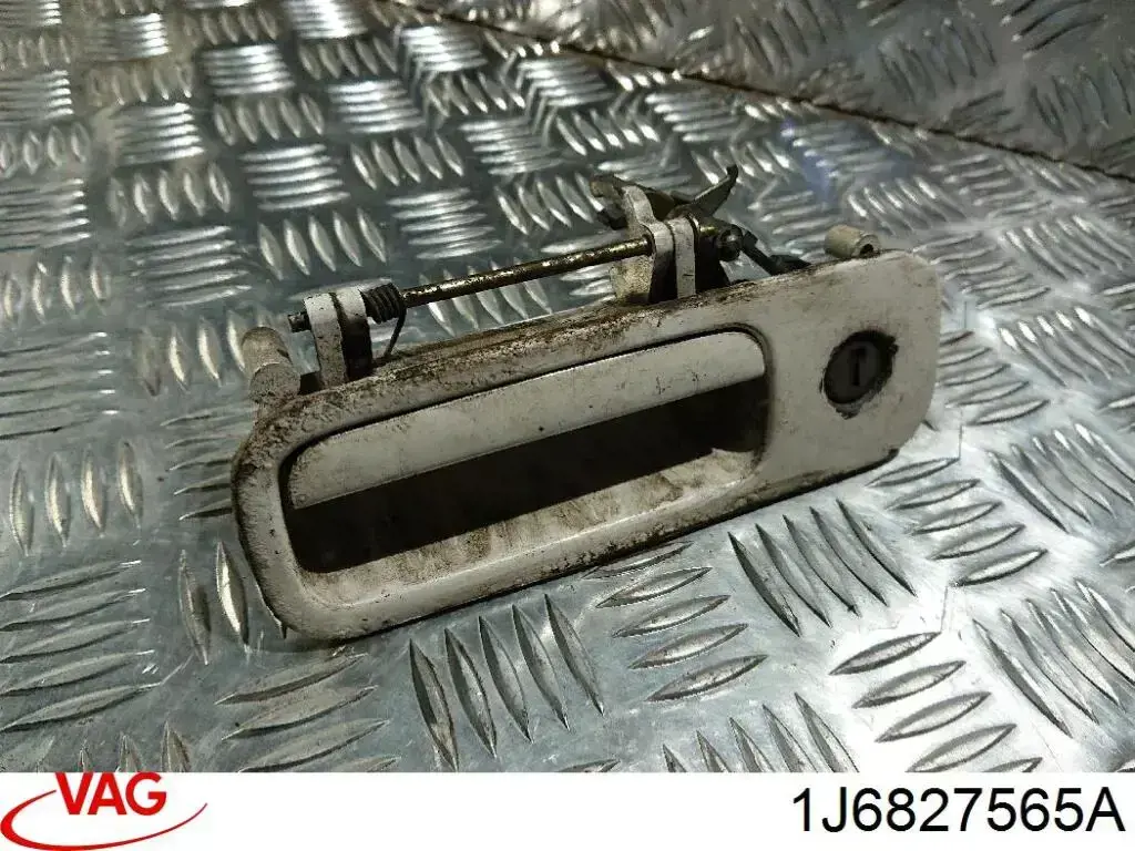 Купить 1J6827565A VAG Ручка ляды, наружная