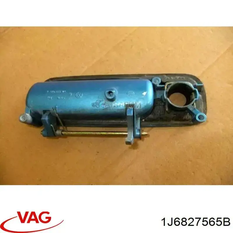 Ручка крышки багажника (двери 3/5-й задней) наружная 1J6827565B VAG