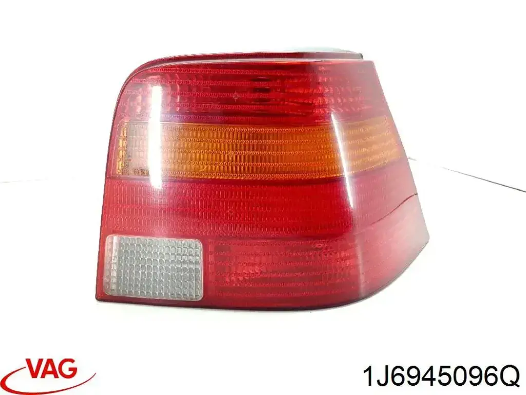 Купить 1J6945096Q VAG Задняя правая фара