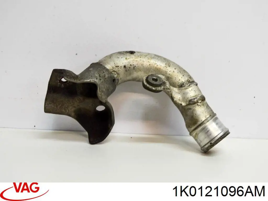 Шланг/патрубок системы охлаждения VAG 1K0121096AM цена, от 6.33 USD