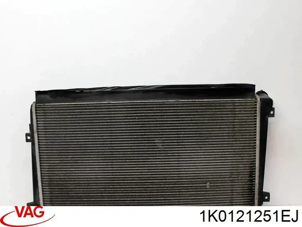 Радиатор охлаждения двигателя VAG 1K0121251EJ цена, от 50.68 USD