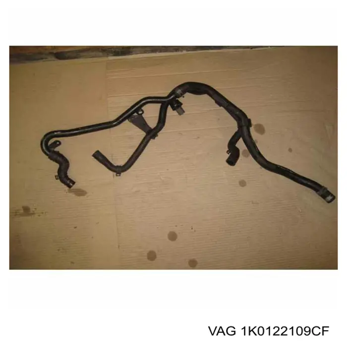 Купить 1K0122109BT VAG Шланг расширительного бачка нижний