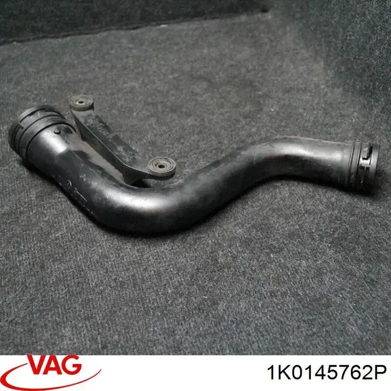 Патрубок интеркулера 1K0145762P VAG