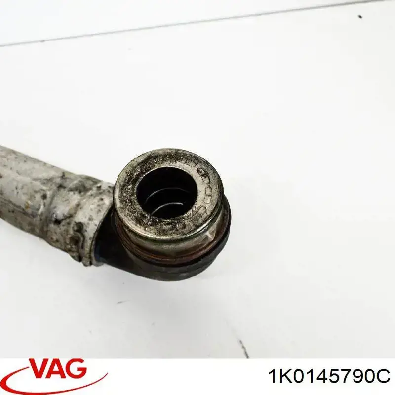 Патрубок интеркулера 1K0145790C VAG