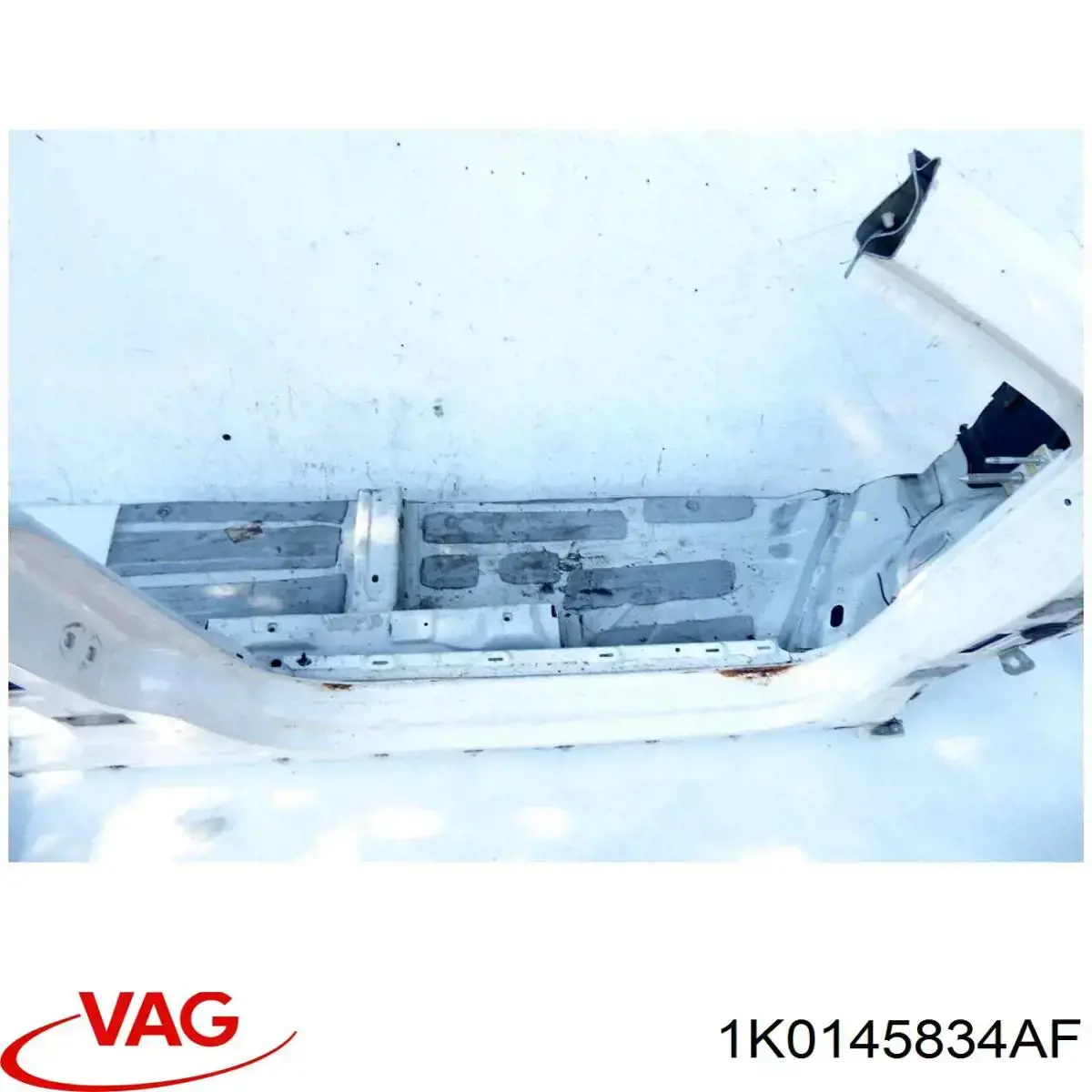 Купить 1K0145834AF VAG Патрубок интеркулера