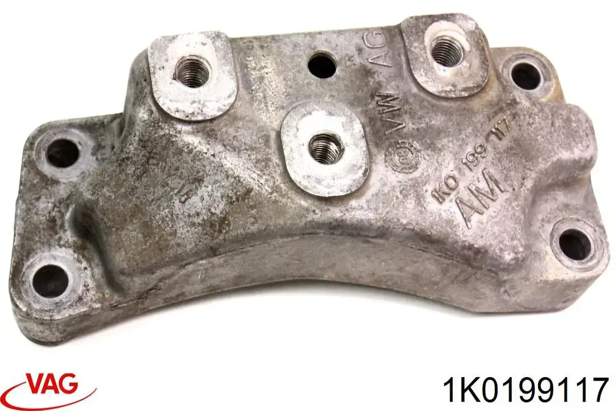 Купить 1K0199117 VAG Кронштейн подушки (опоры) двигателя левой