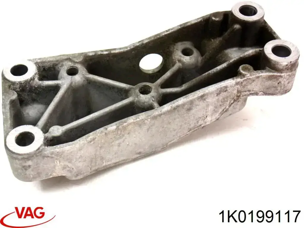 1K0199117 VAG Кронштейн подушки (опоры) двигателя левой