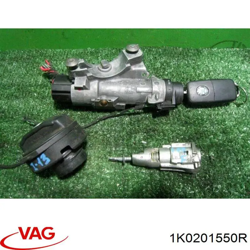 Пробка топливного бака VAG 1K0201550R цена, от 42.26 USD