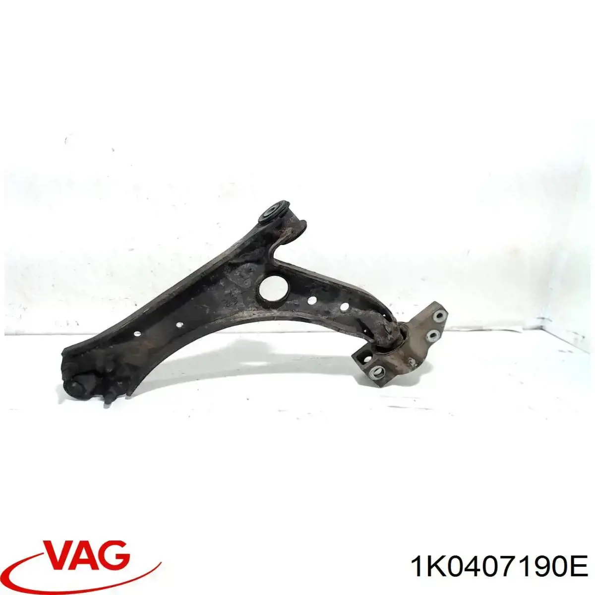 Правый рычаг передней нижней подвески VAG 1K0407190E цена, от 18.85 USD