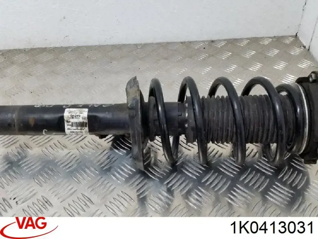 Амортизаторы передние VAG 1K0413031