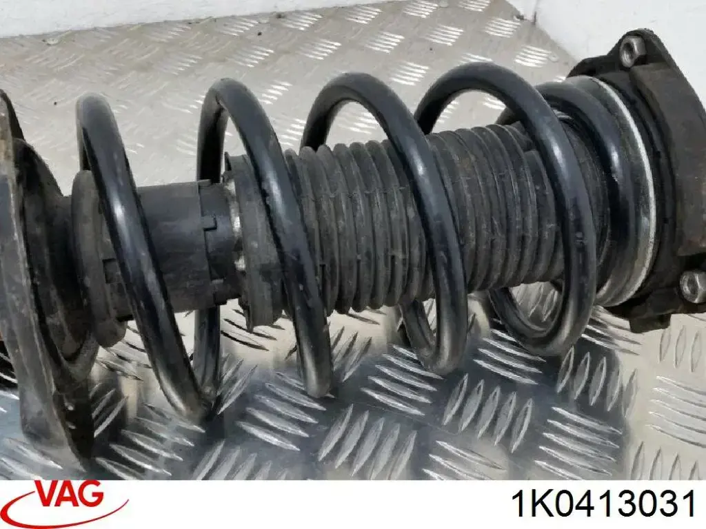 1K0413031 VAG Стойка передняя