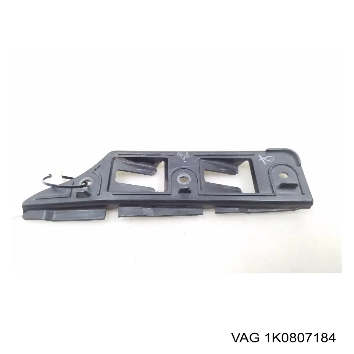 Кронштейн бампера переднего внешний правый VAG 1K0807184 цена, от 5.07 USD