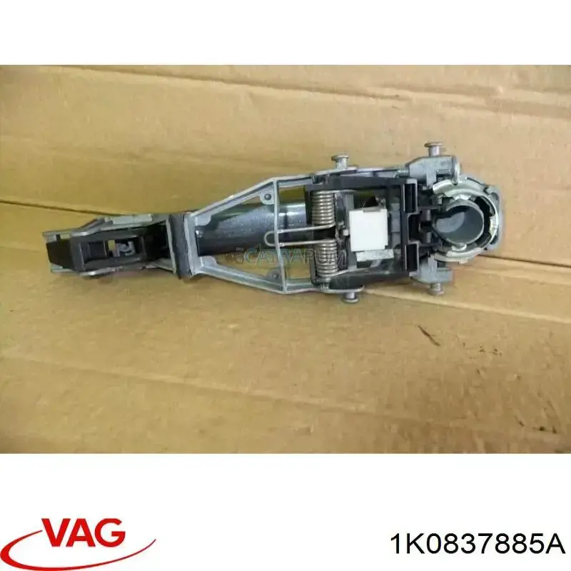 Купить 1K0837885A VAG Держатель наружной ручки двери передней левой