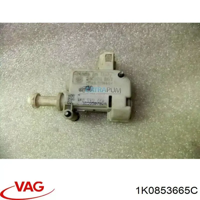 1K0853665C VAG Заглушка противотуманок, левая