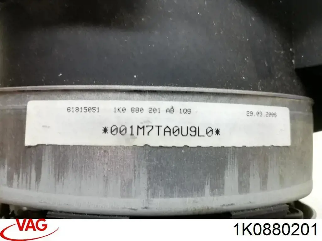 Подушка безопасности водителя 1K0880201BQ1BZ VAG