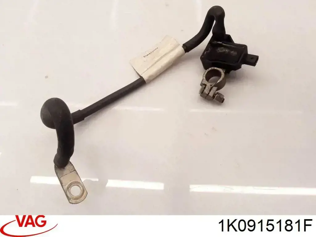 Кабель массы аккумулятора (АКБ) 1K0915181C VAG