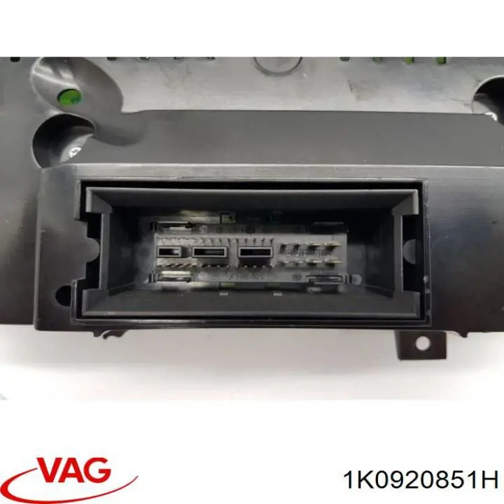 Панель приборов 1K0920851H VAG