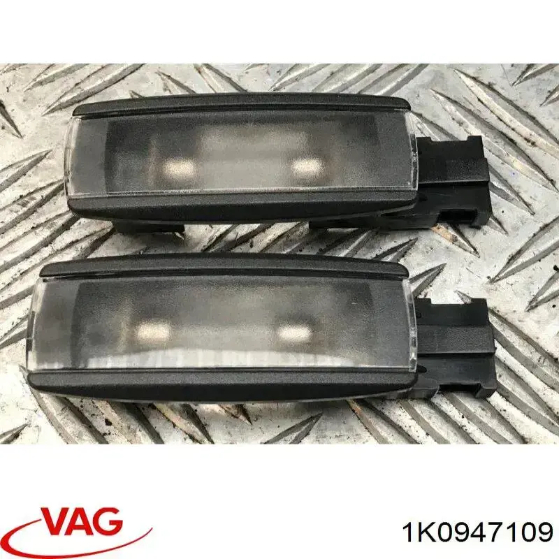 Купить 1K0947109 VAG Плафон салона