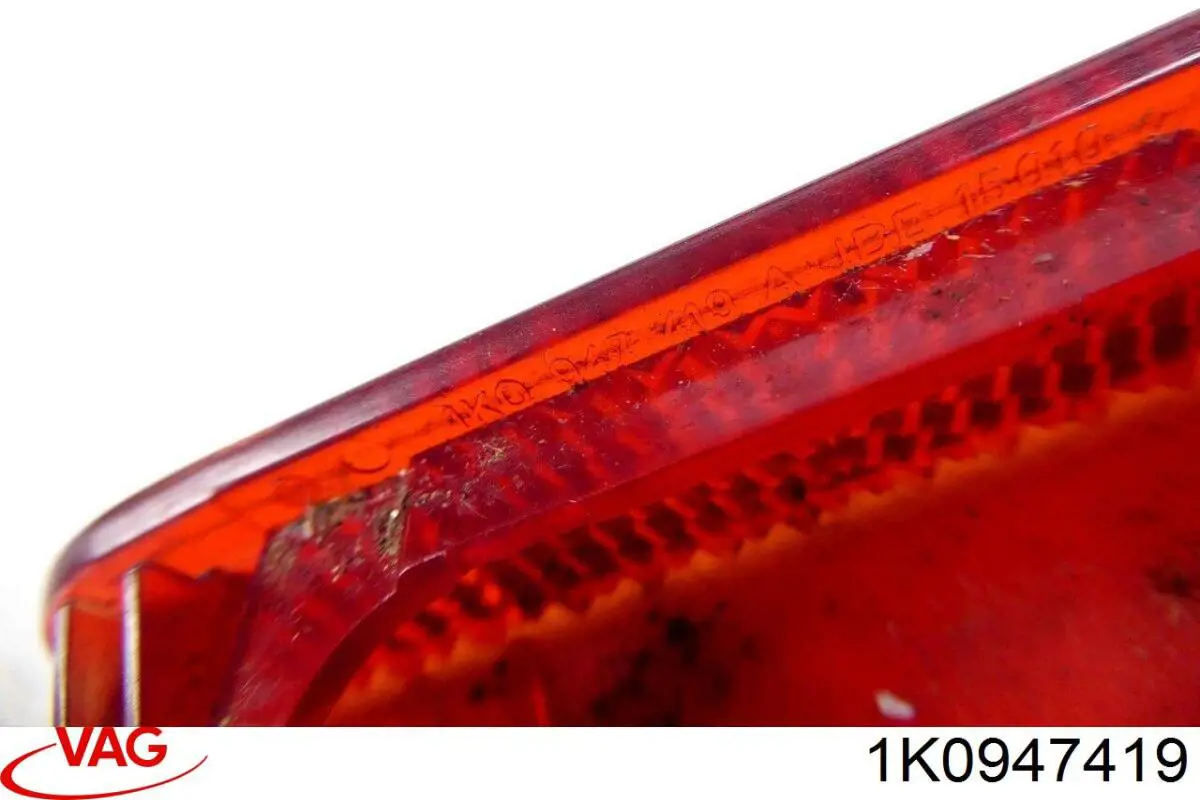 3947002 Autotechteile Габарит передний, верхний (катафот), левый