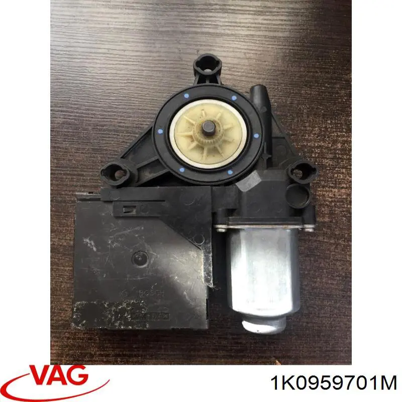 1K0959701M VAG Мотор стеклоподъемника двери передней, левой