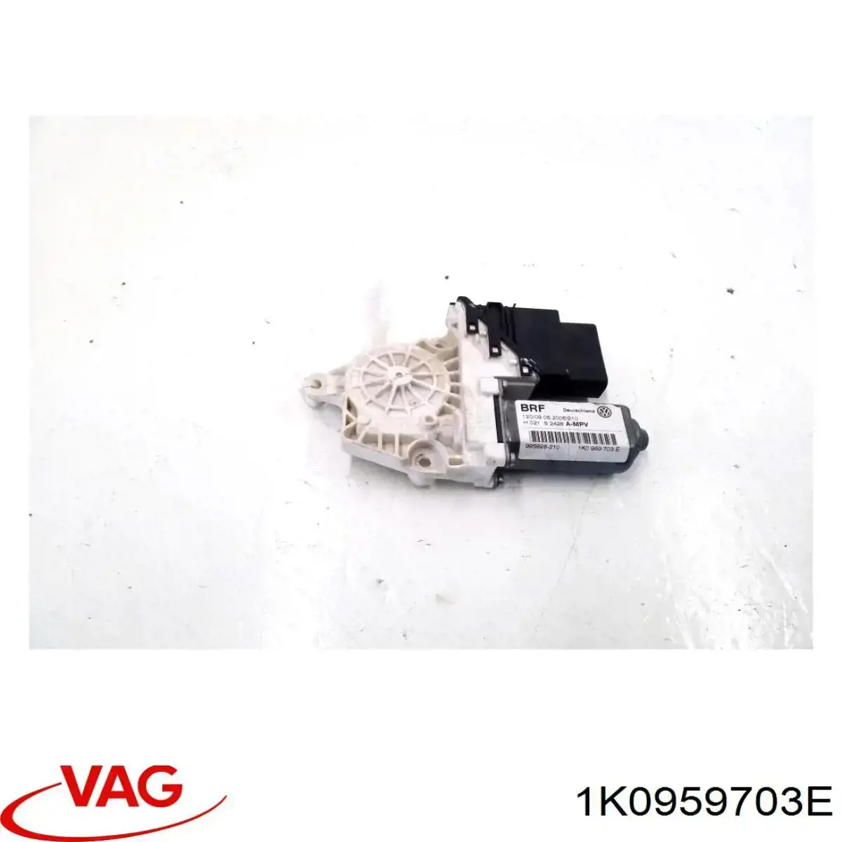 Моторчик стеклоподъемника двери задней, левой VAG 1K0959703E цена, от 11.40 USD