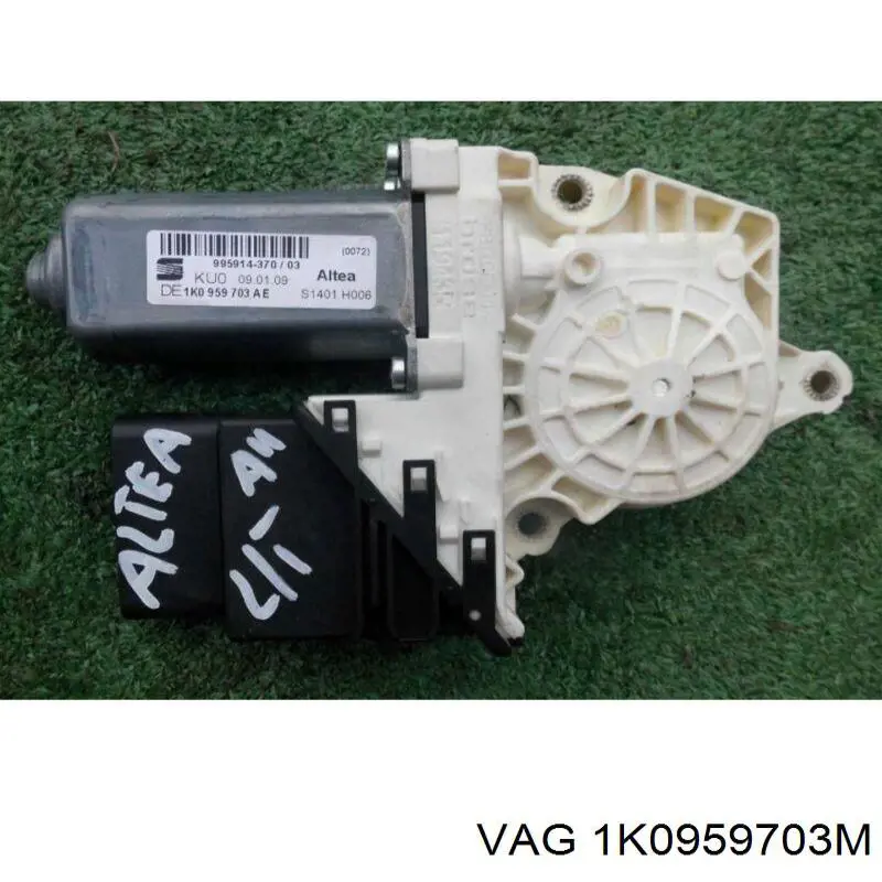 Купить 1K0959703M VAG Мотор стеклоподъемника двери задней левой