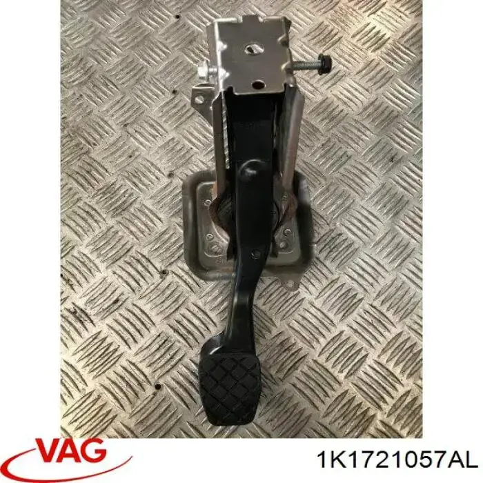 Compre Pedal de embraiagem Audi A3 