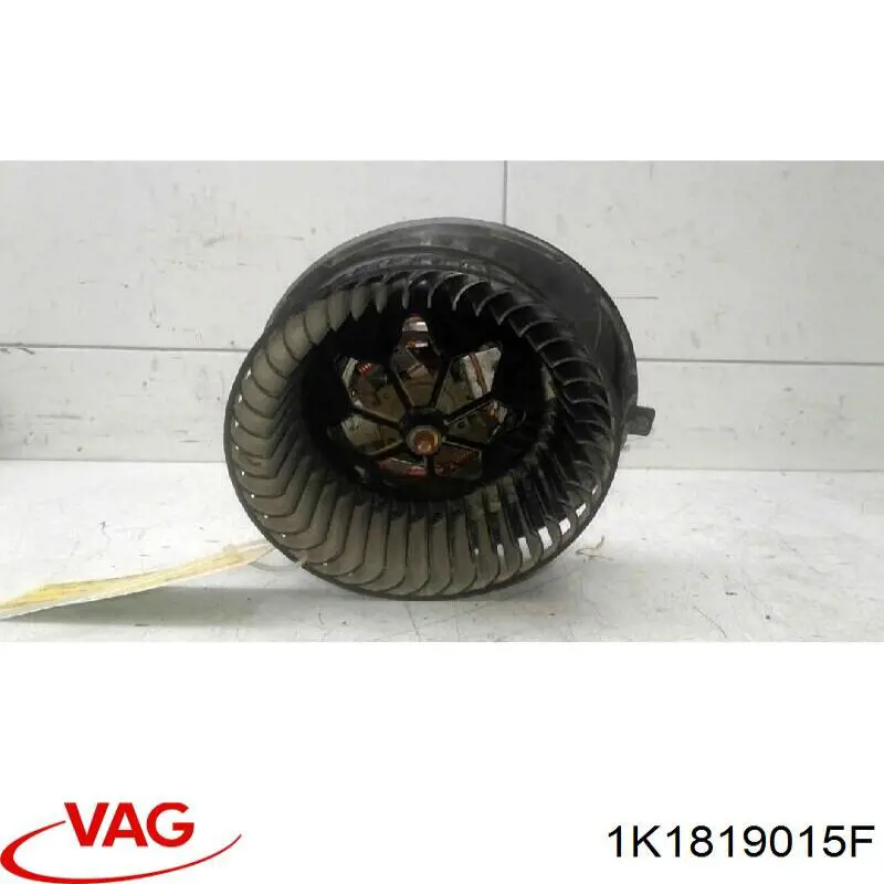 Купить 1K1819015F VAG Электродвигатели (электродвигатель отопителя) или розетка прицепа штепсельная