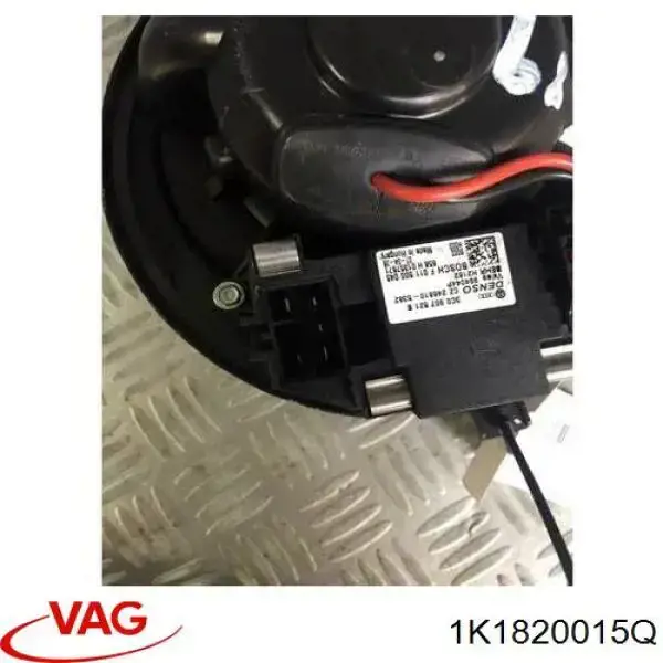 1K1820015Q VAG Электромотор печки