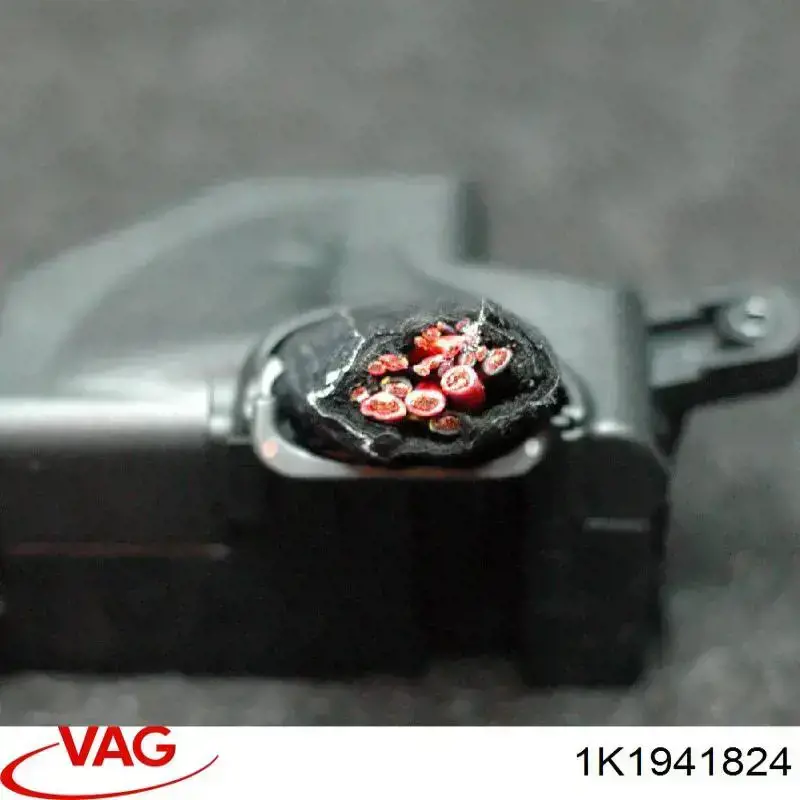  Unidade de dispositivos de segurança Volkswagen Passat B8 sedan (3G2, CB2) (2014 - 2026) B8