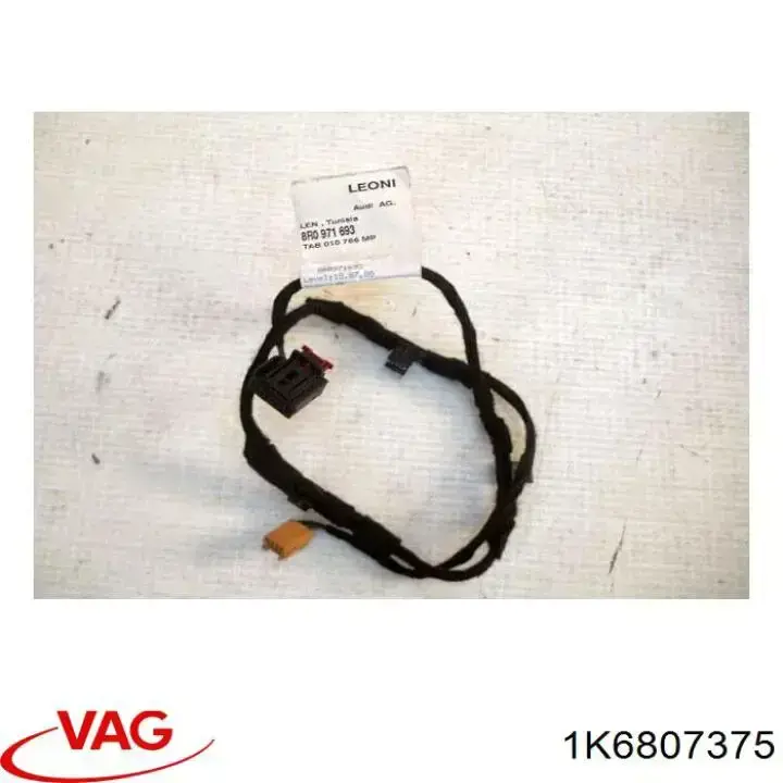 Купить 1K6807393B VAG Направляющая заднего бампера левая