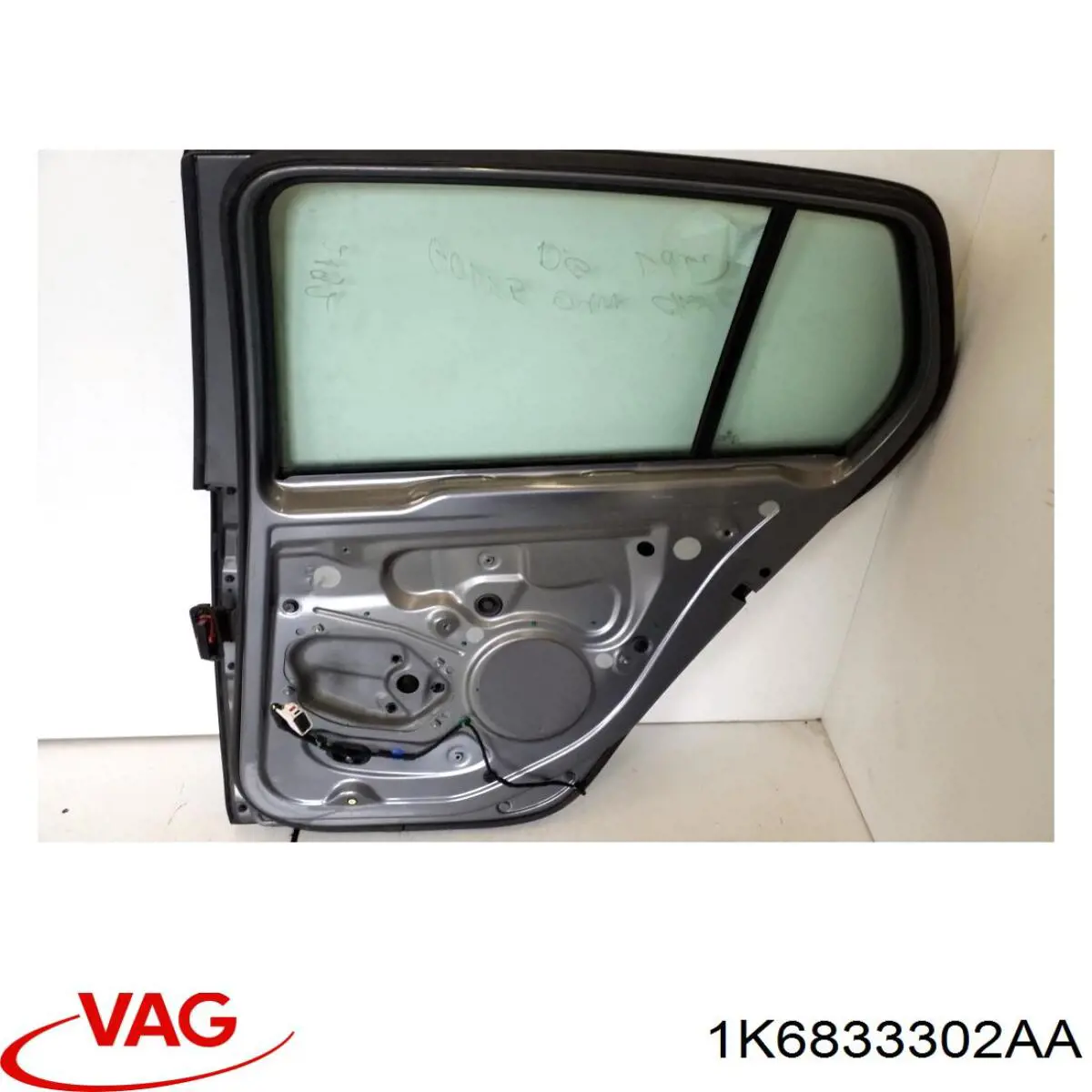 Купить 1K6833302AA VAG Дверь задняя в сборе