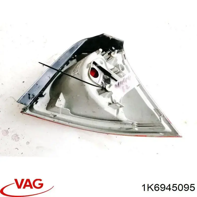 1K6945095M VAG Фонарь задний