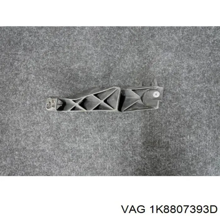 Купить 1K8807393D VAG Направляющая заднего бампера левая