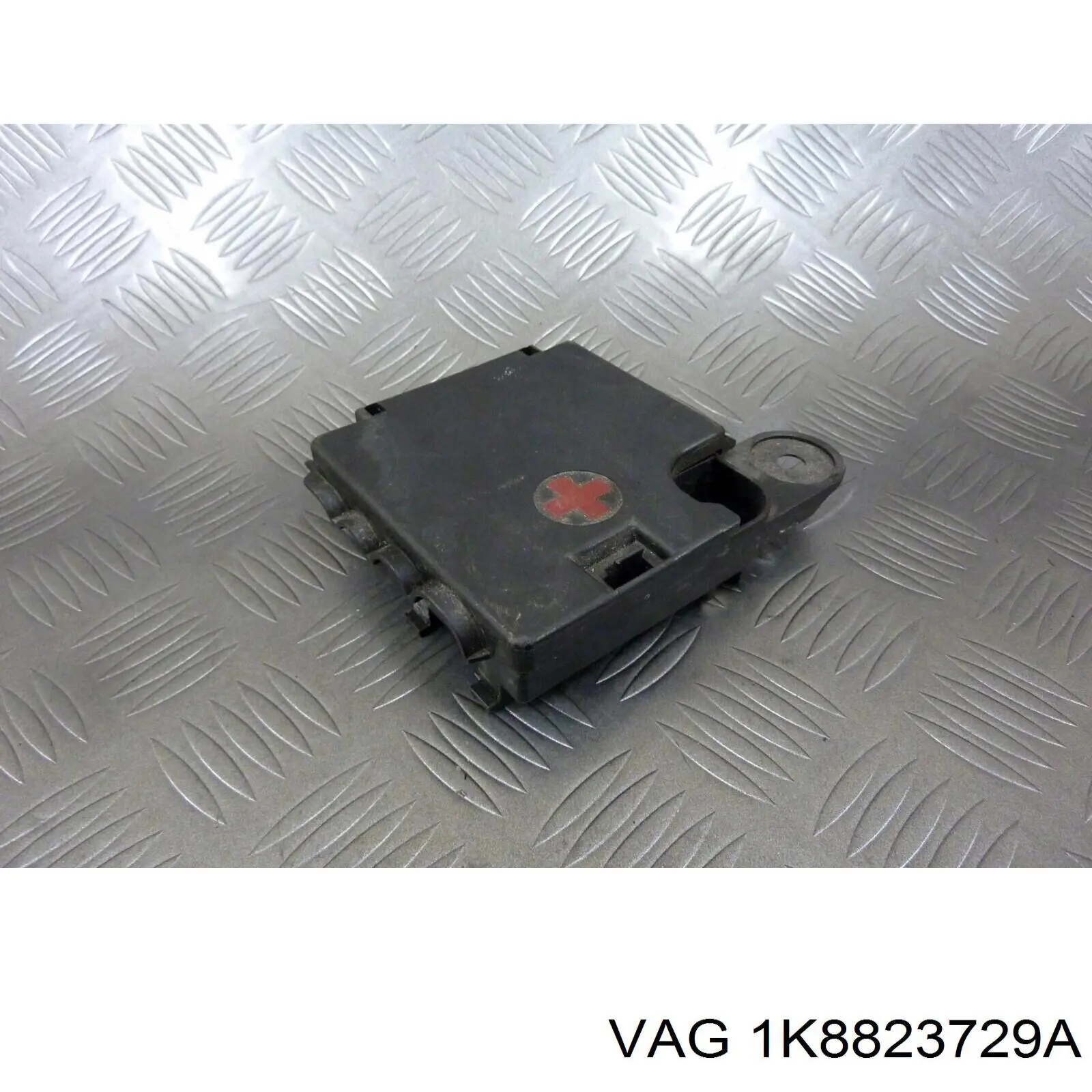 Купить 1K8823729A VAG 