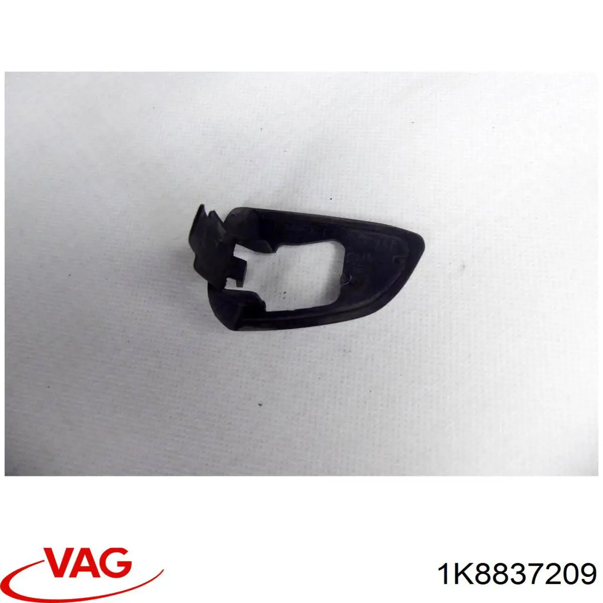 Держатель наружной ручки двери, левых дверей VAG 1K8837209B9B9
