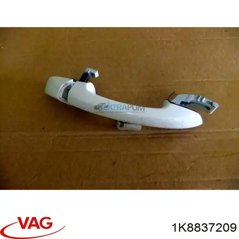 Купить 1K8837209B9B9 VAG Держатель наружной ручки двери левых дверей