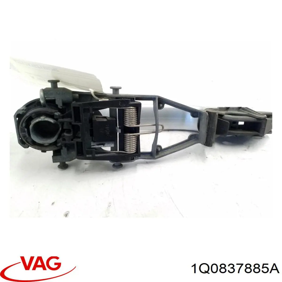 Держатель наружной ручки двери задней левой VAG 1Q0837885A цена, от 10.14 USD
