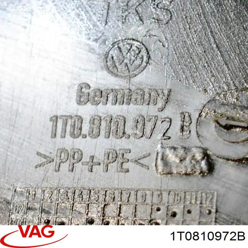 Подкрылок задний правый VAG 1T0810972J цена, от 15.20 USD